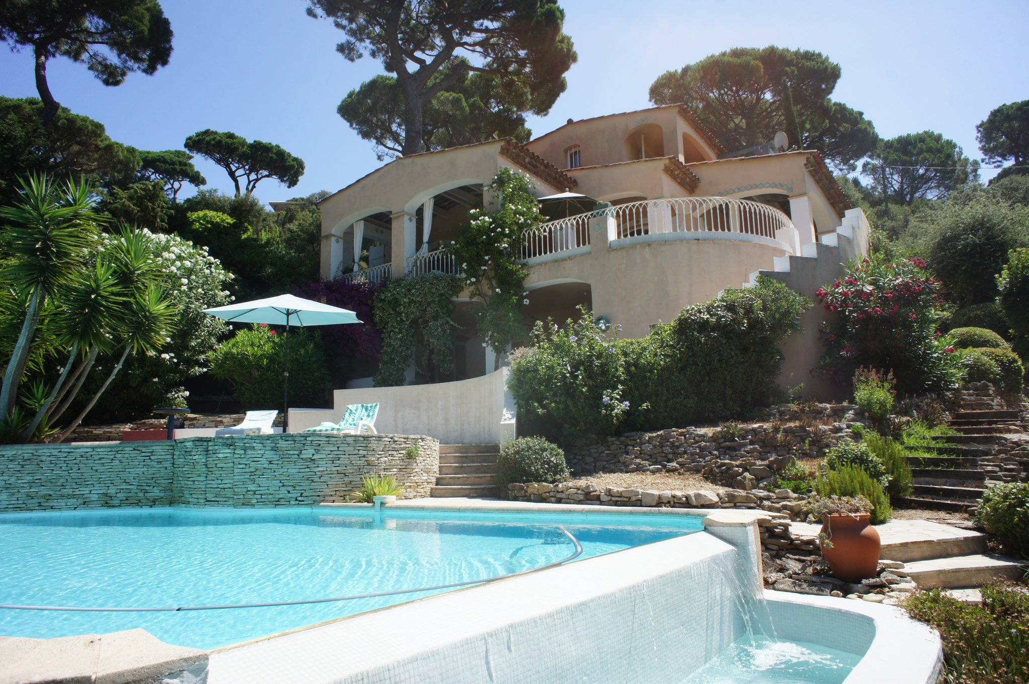 vente SainteMaximequartier résidentielVilla 260m² vue mer